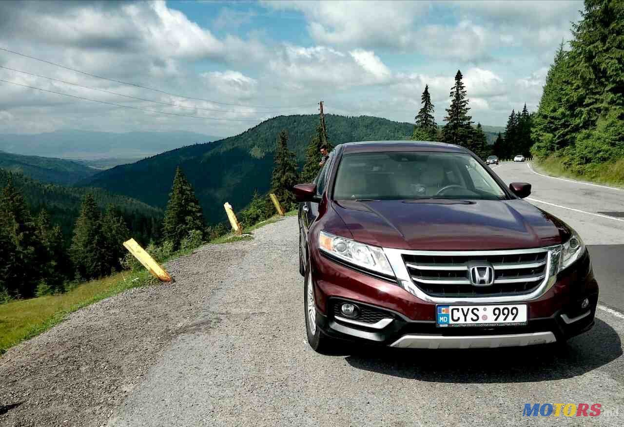 2014' Honda Crosstour photo #5