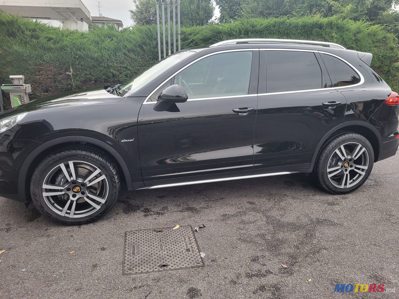 2016' Porsche Cayenne photo #3