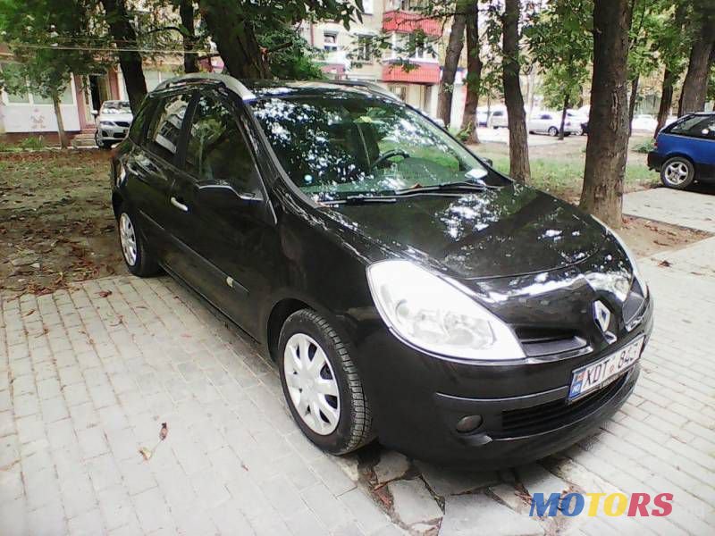 2008' Renault Clio photo #5