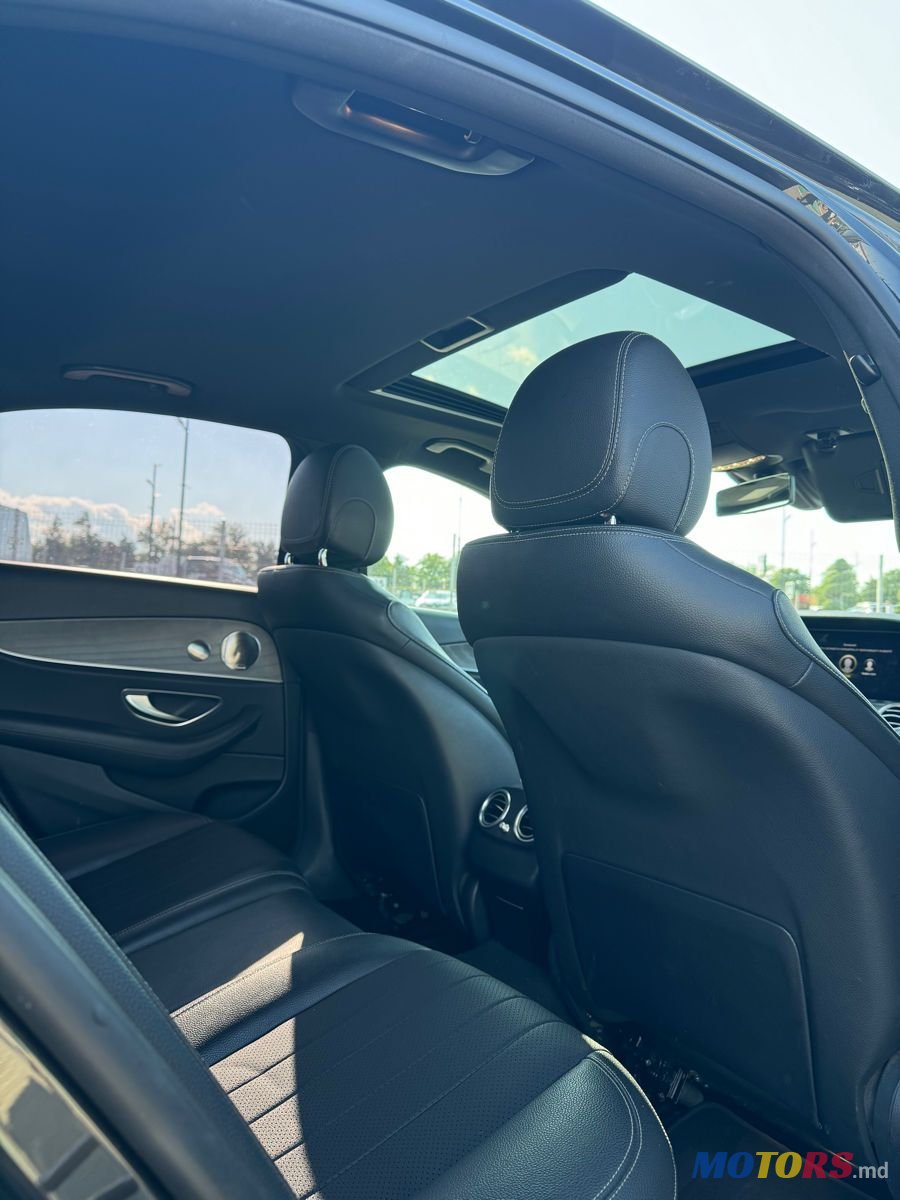 2021' Mercedes-Benz E-Class photo #6