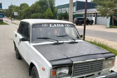 2000' ВАЗ 2107 Lada