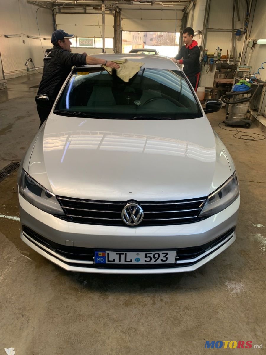 2016' Volkswagen Jetta photo #1