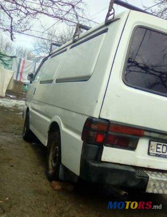 1999' Kia Pregio photo #1