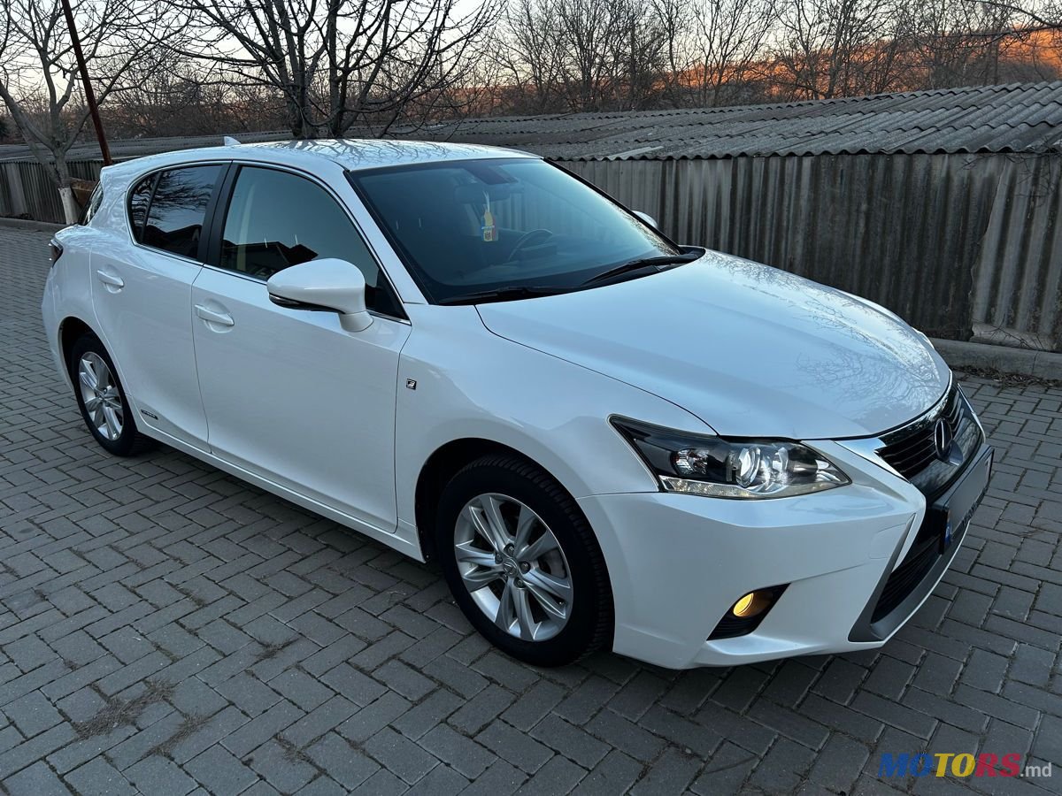 2014' Lexus Ct Series photo #3