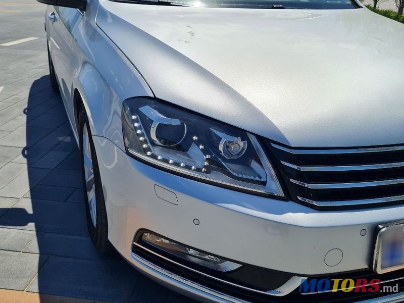 2013' Volkswagen Passat photo #1