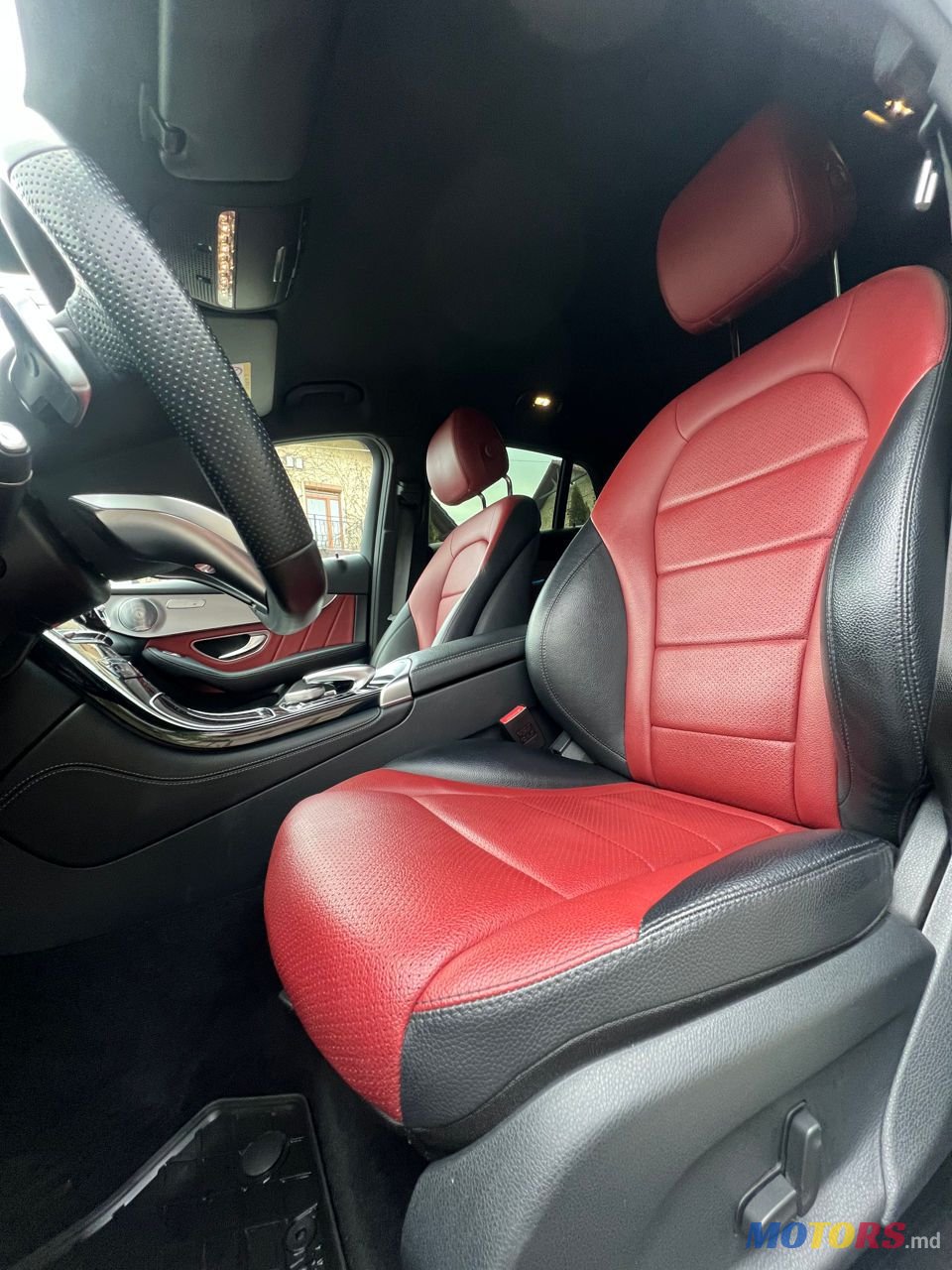 2017' Mercedes-Benz Glc Coupe photo #6