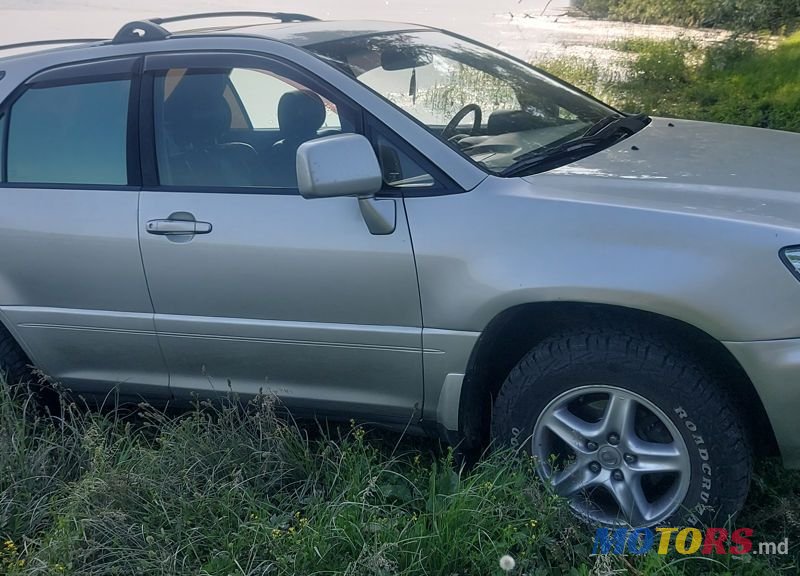 2003' Lexus Rx Series photo #6