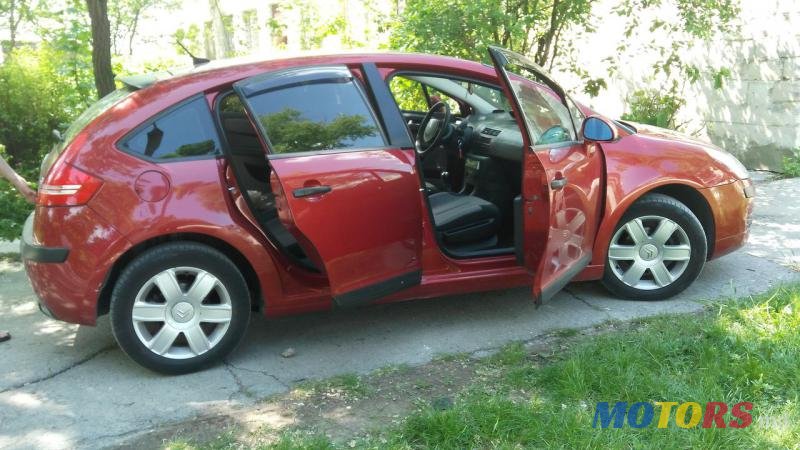 2005' Citroen C4 photo #2