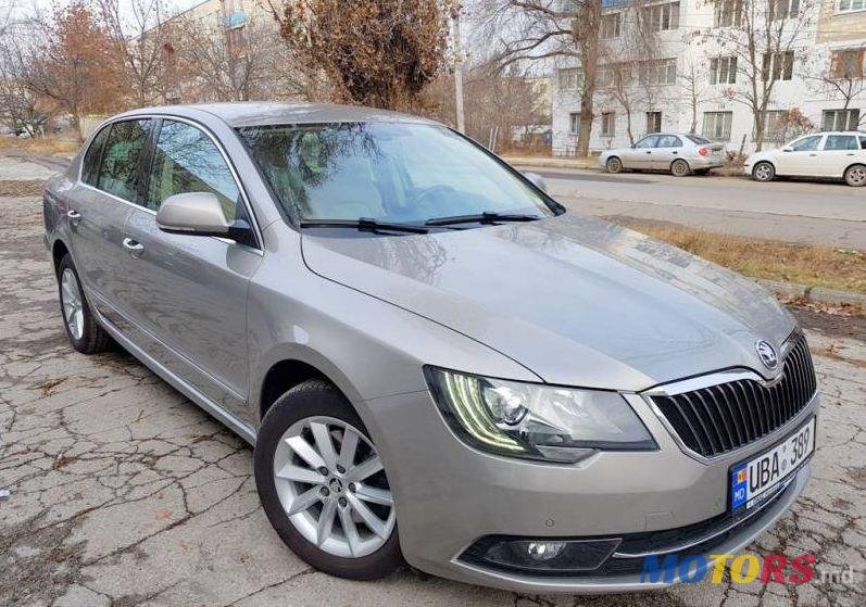 2014' Skoda Superb photo #2