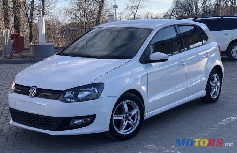 2012' Volkswagen Polo photo #1