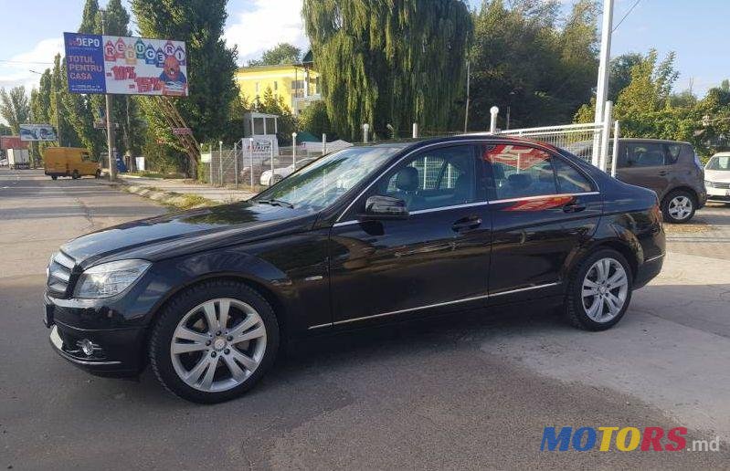 2010' Mercedes-Benz C photo #1