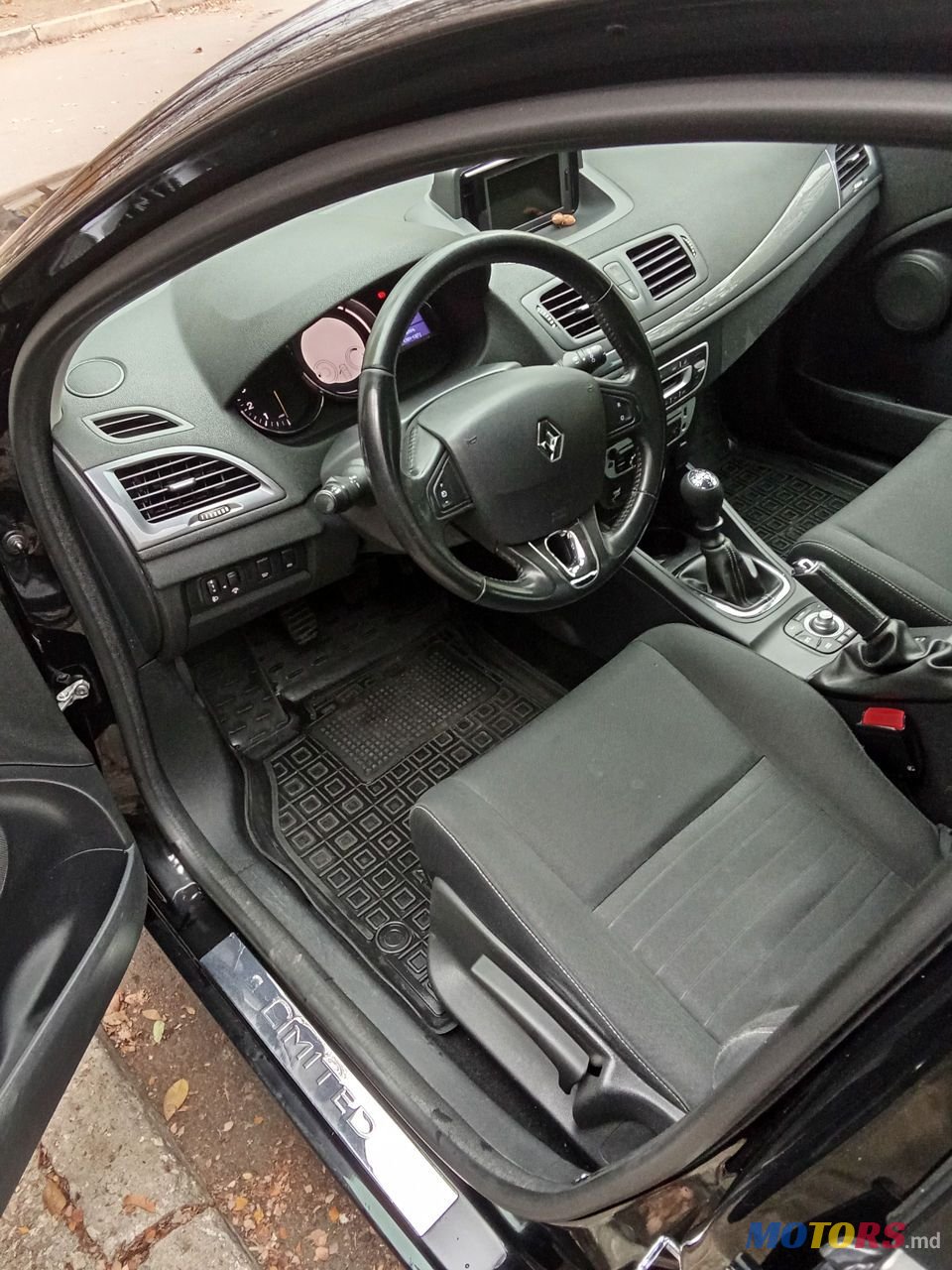 2015' Renault Megane photo #4