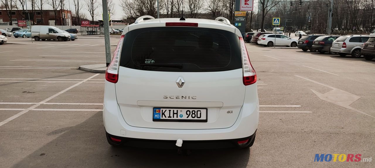2013' Renault Grand Scenic photo #5
