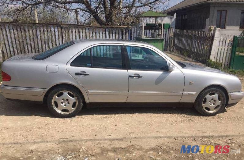 1998' Mercedes-Benz E photo #1