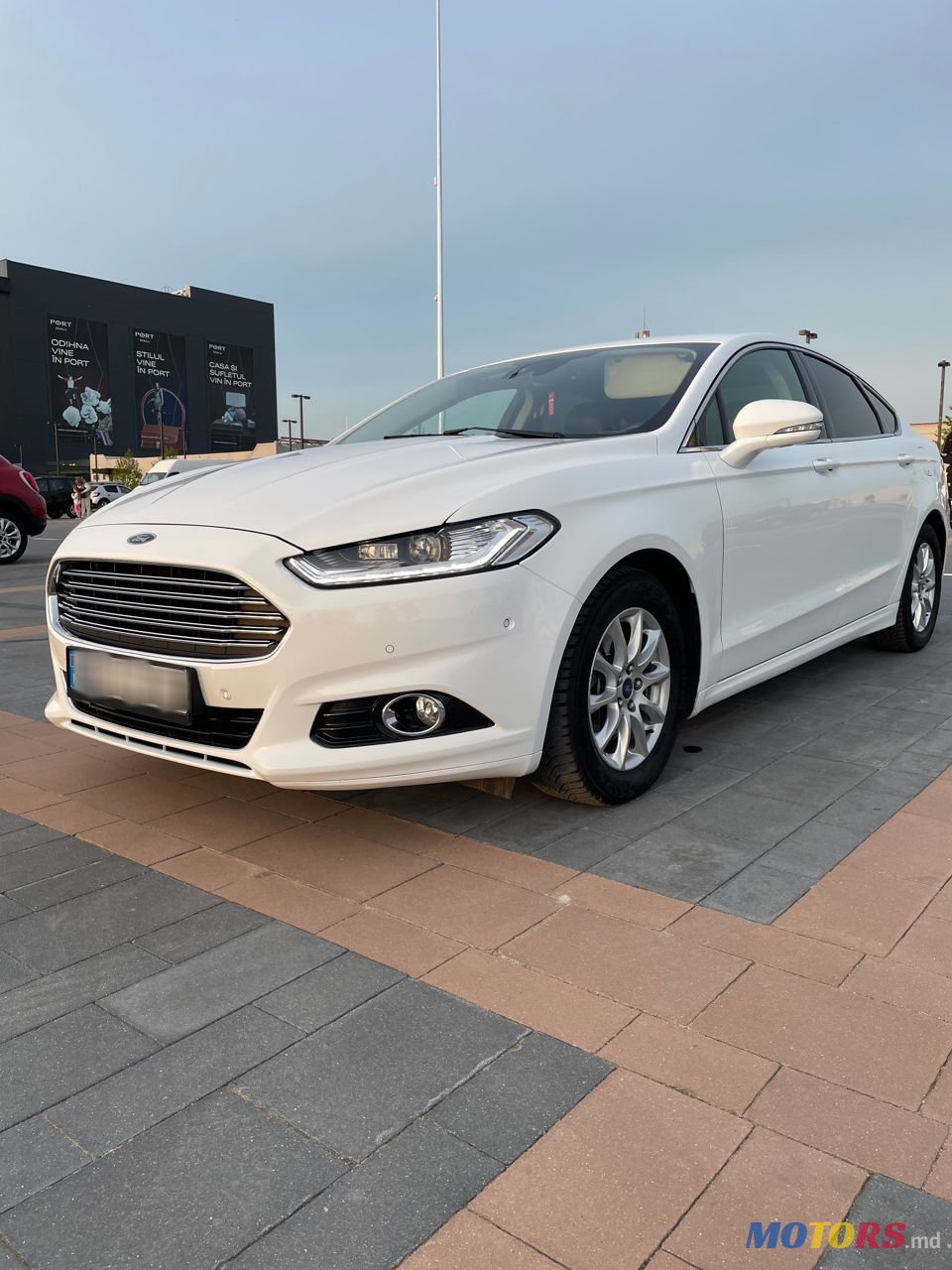 2014' Ford Mondeo photo #1