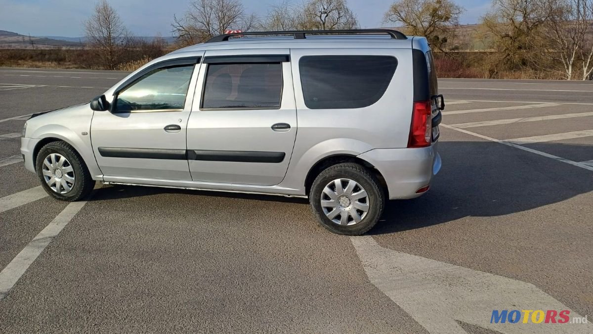 2008' Dacia Logan Mcv photo #3