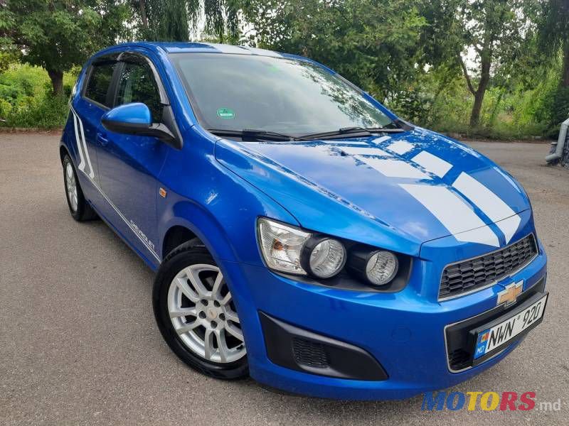 2012' Chevrolet Aveo photo #2