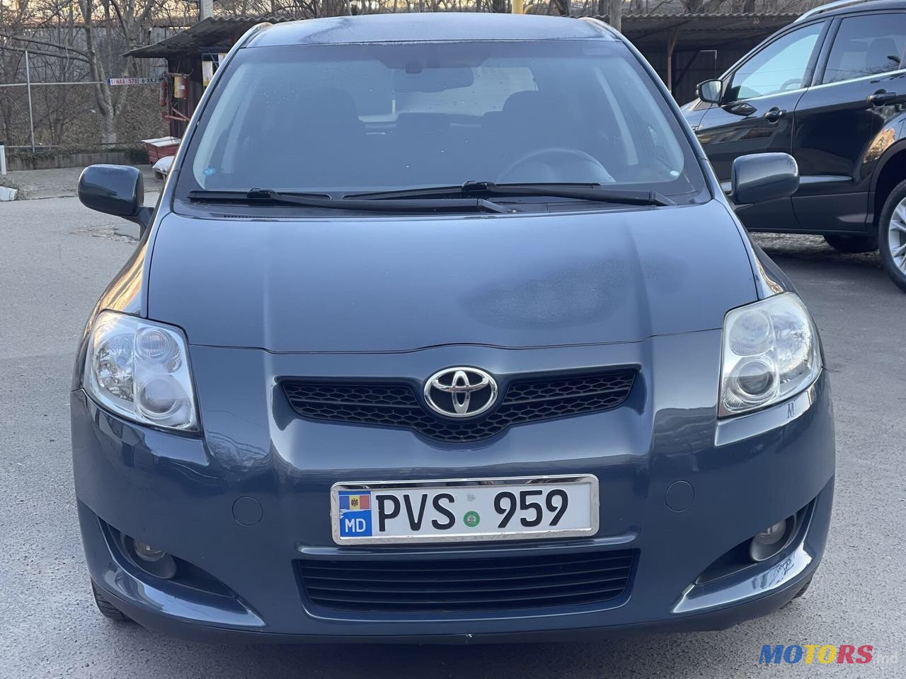 2010' Toyota Auris photo #1