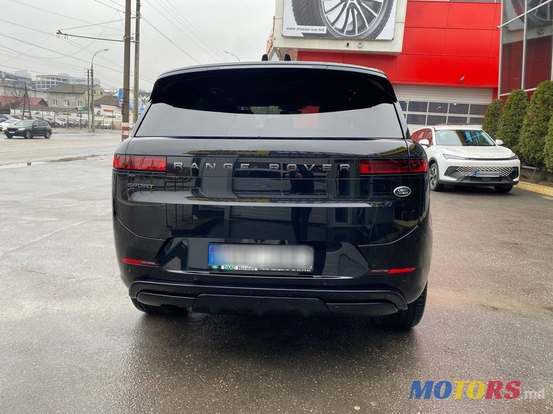 2023' Land Rover Range Rover Sport photo #4
