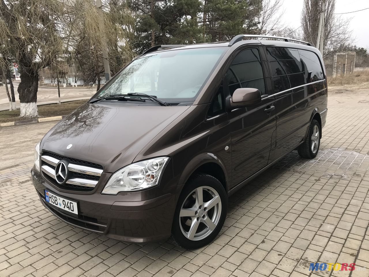 2011' Mercedes-Benz Vito photo #1