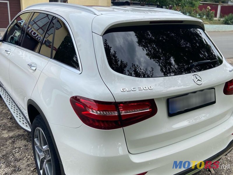 2018' Mercedes-Benz GLC photo #6