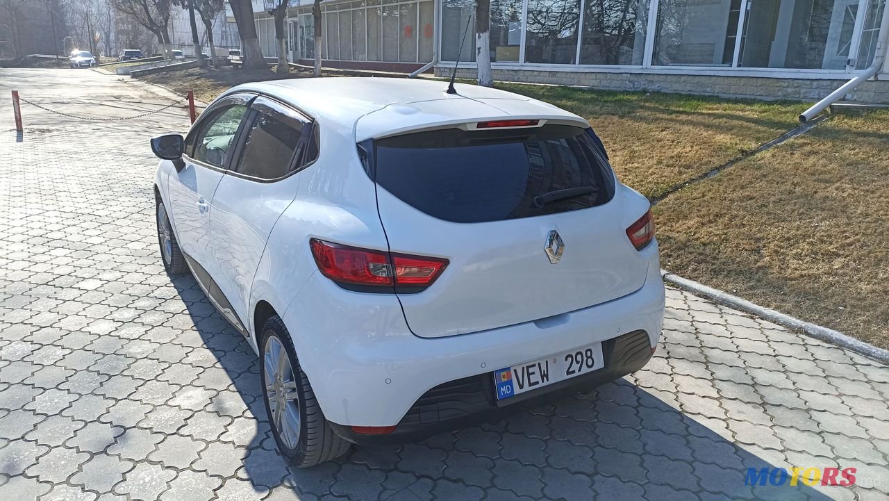 2015' Renault Clio4 photo #4
