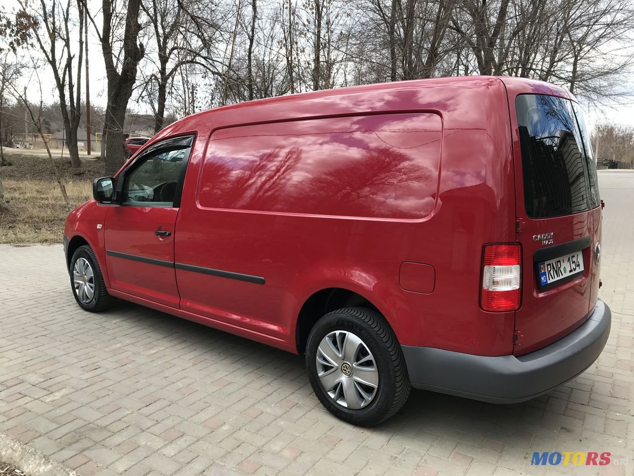 2010' Volkswagen Caddy photo #1