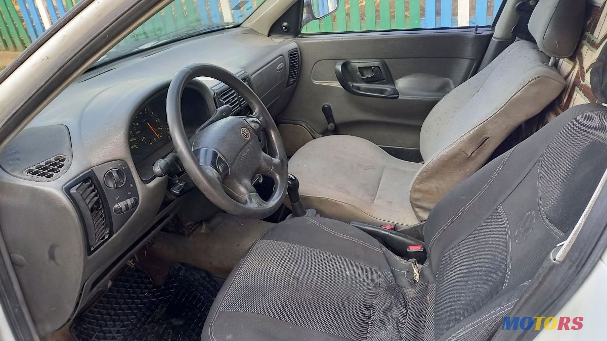 2000' Volkswagen Caddy photo #6