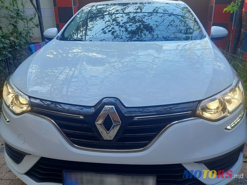 2020' Renault Megane photo #1