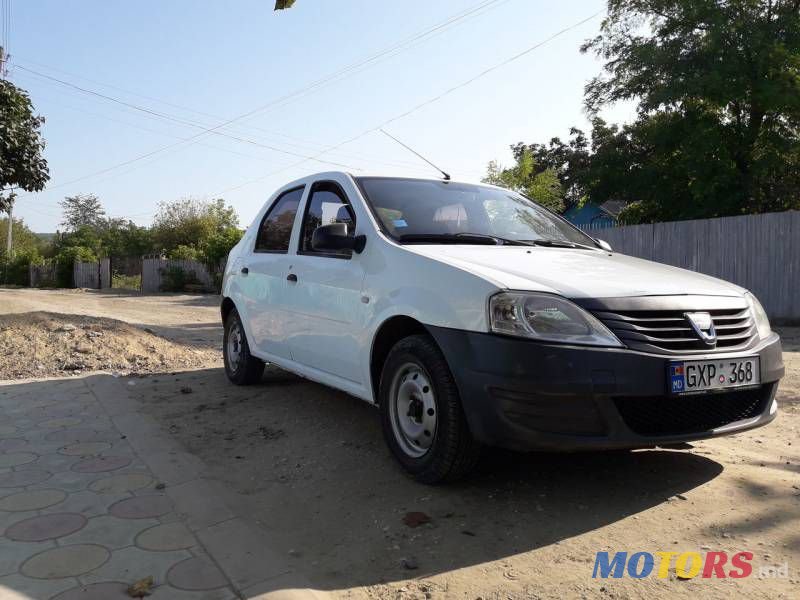 2010' Dacia Logan photo #2