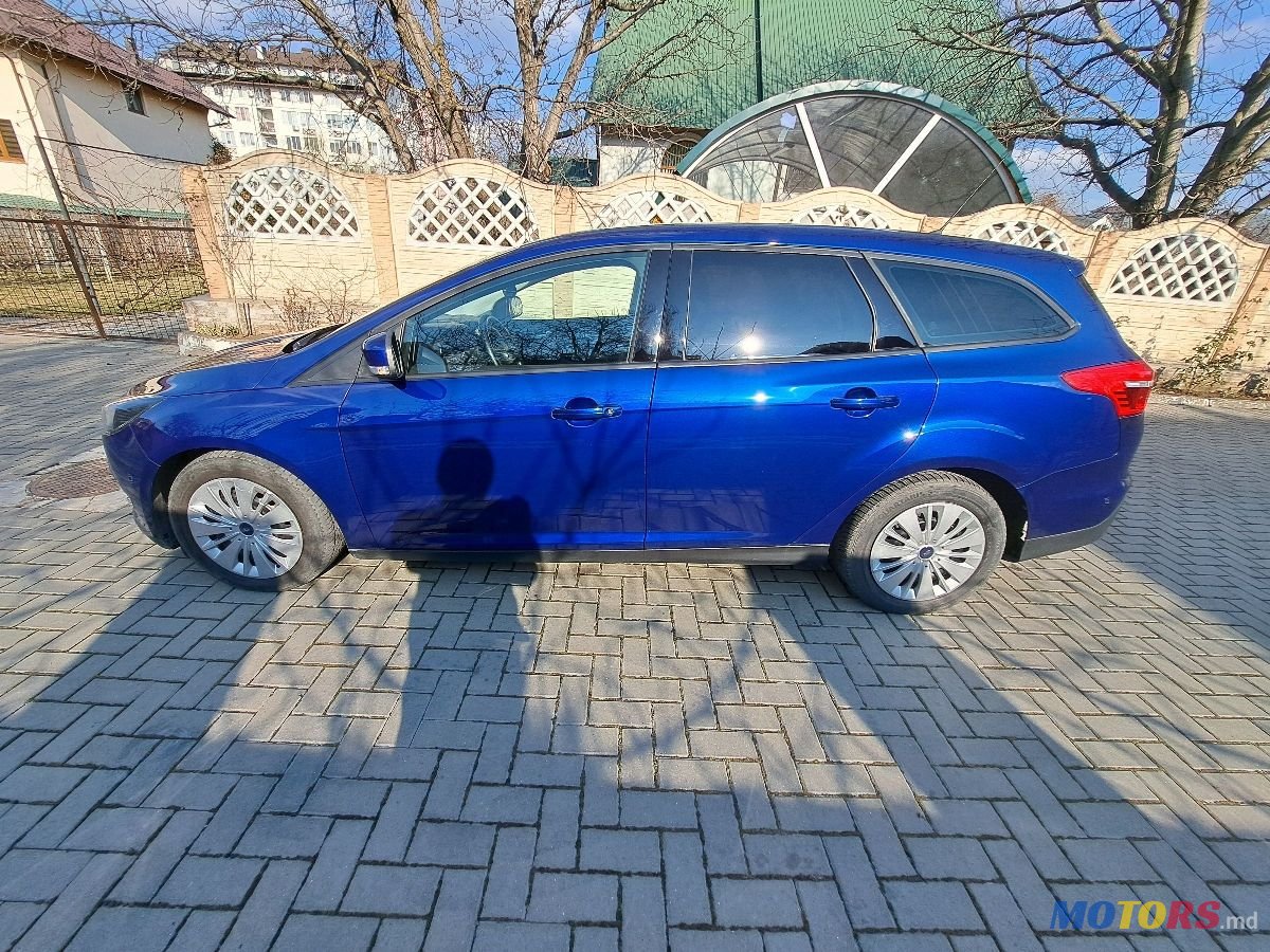 2015' Ford Focus photo #3