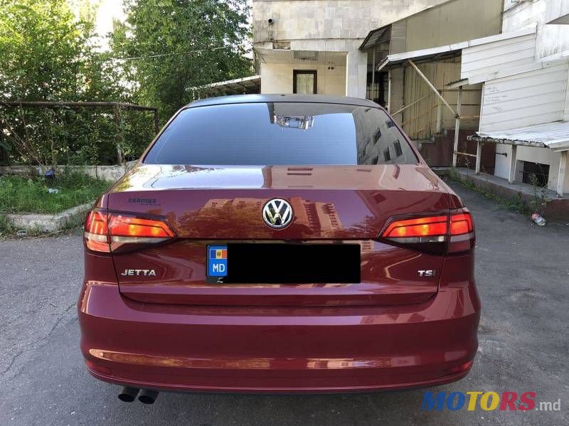 2016' Volkswagen Jetta photo #4