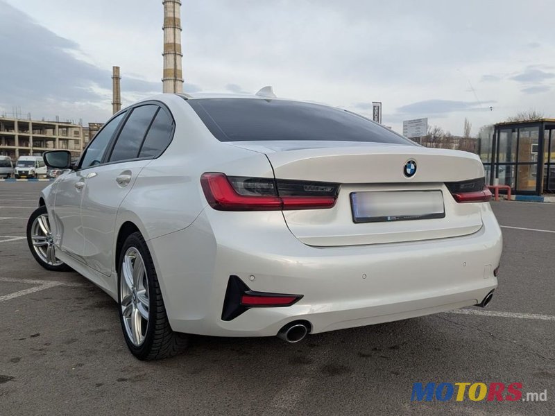 2019' BMW 3 Series photo #4