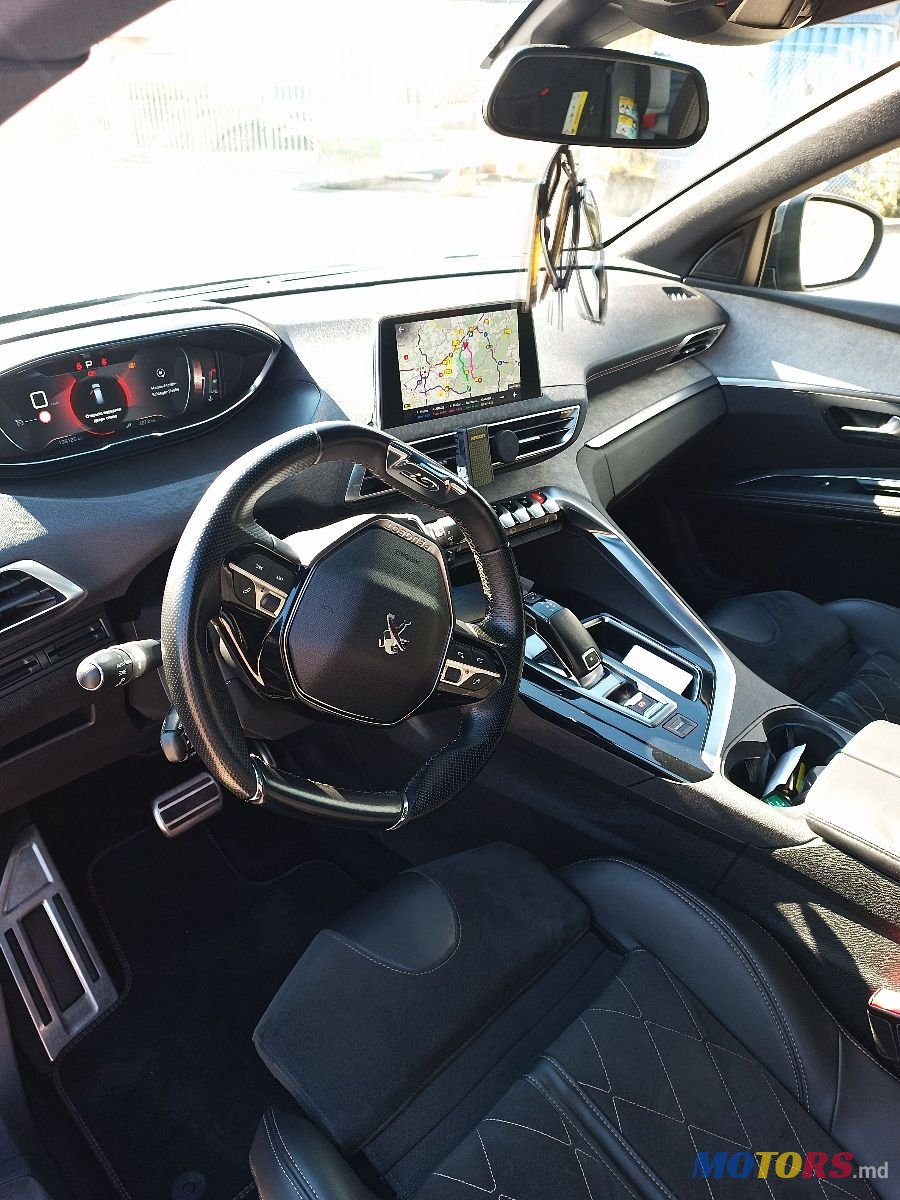 2018' Peugeot 5008 photo #6