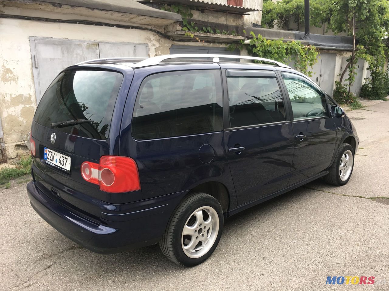 2004' Volkswagen Sharan photo #6