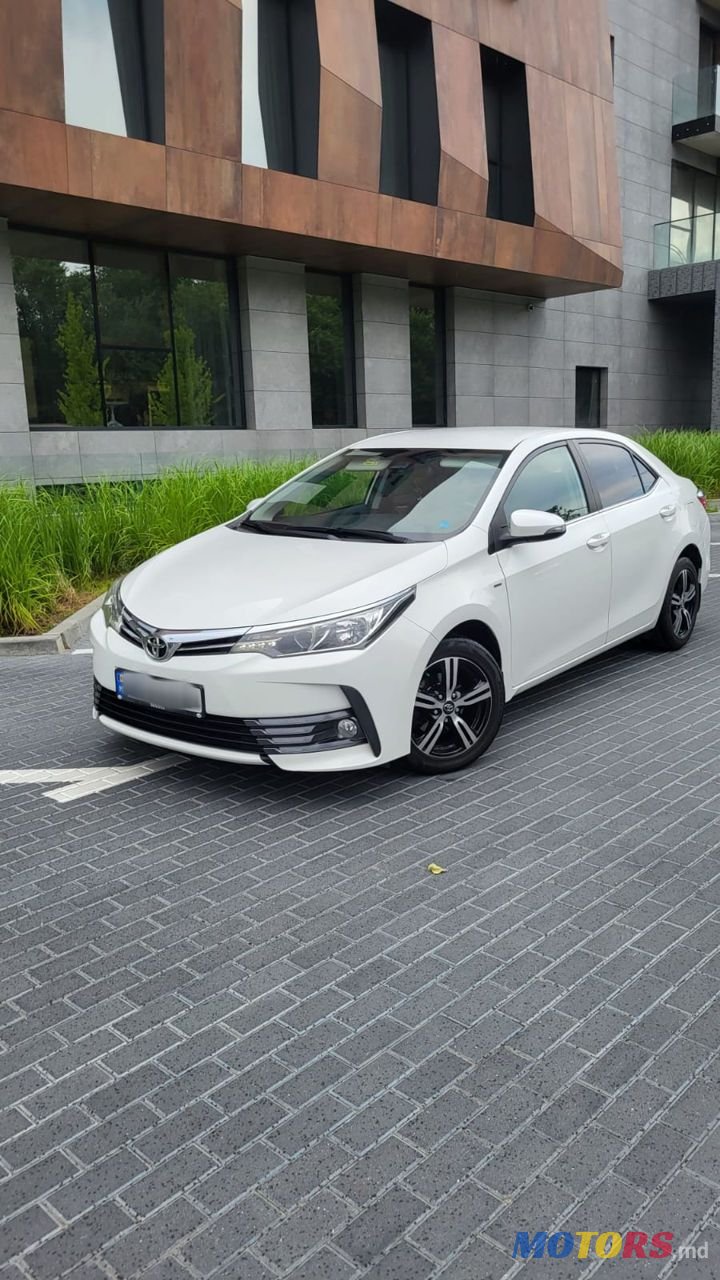 2017' Toyota Corolla photo #1