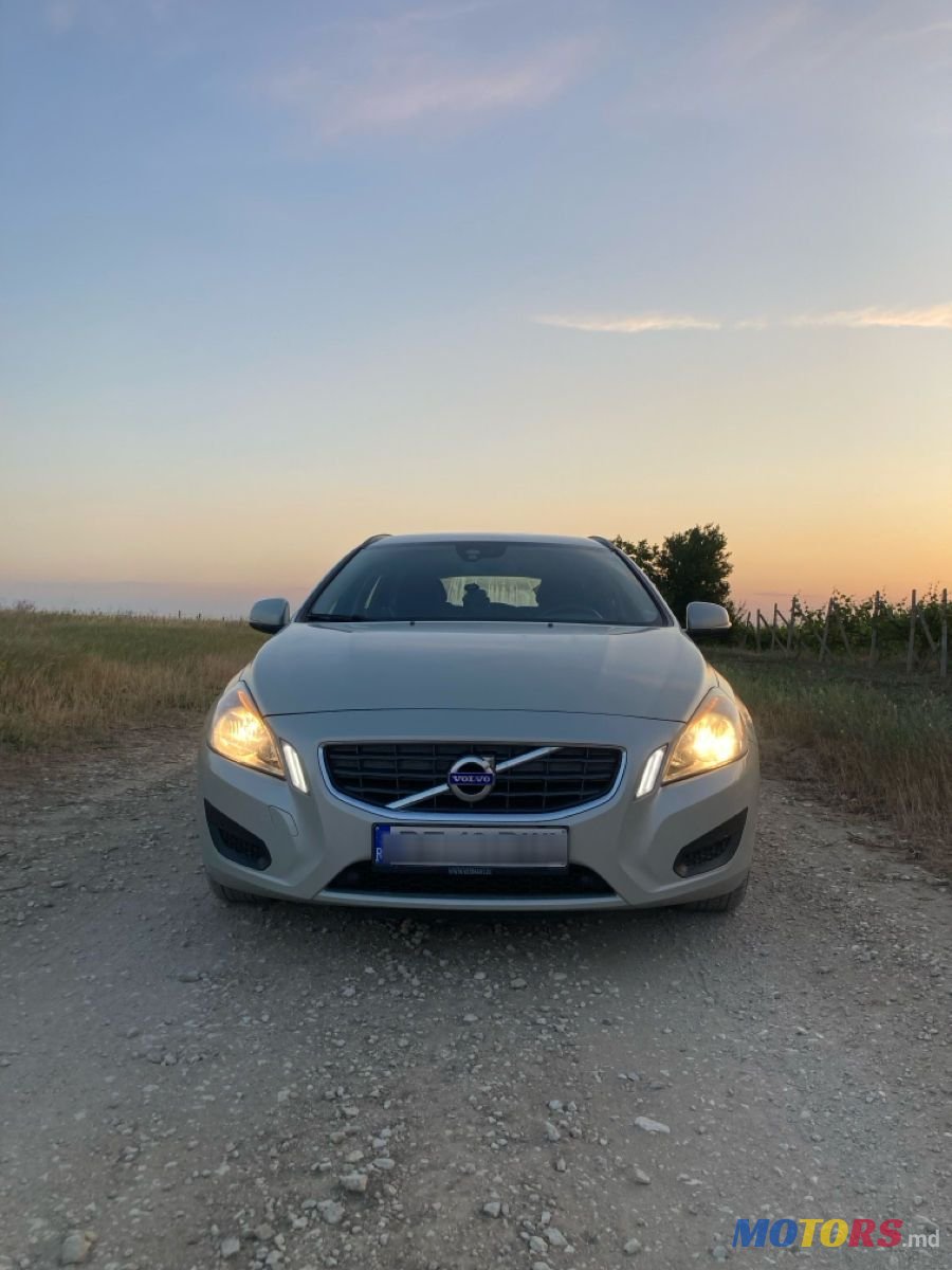 2011' Volvo V60 photo #1