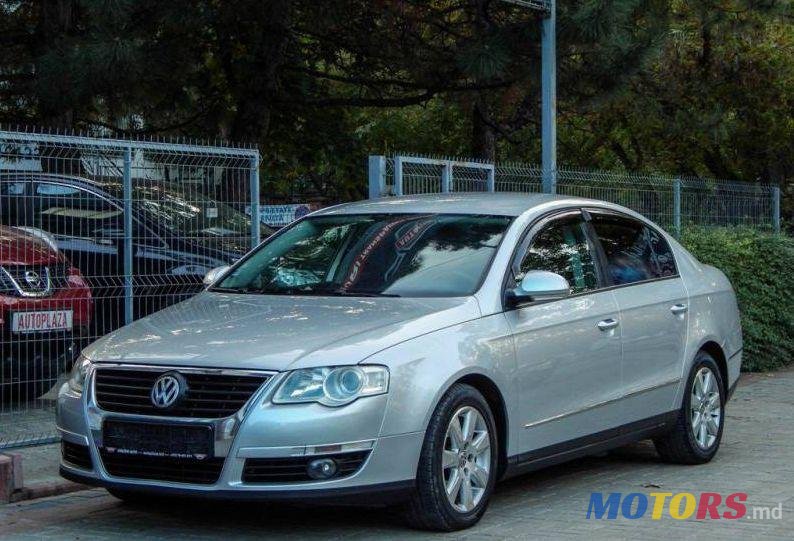 2008' Volkswagen Passat photo #1