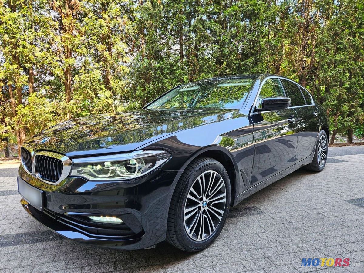2018' BMW 5 Series photo #1
