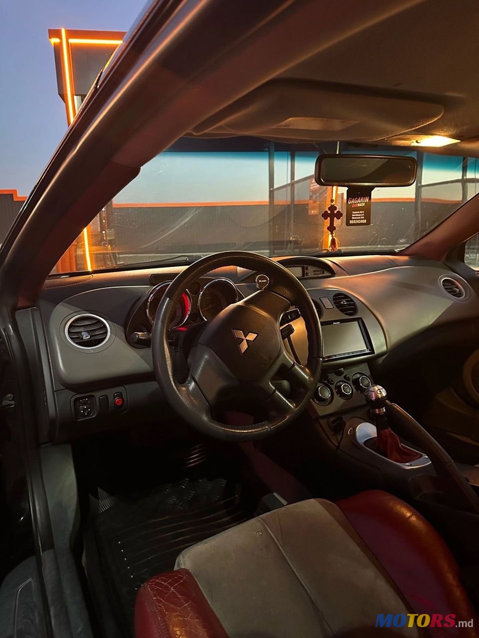 2007' Mitsubishi Eclipse photo #5