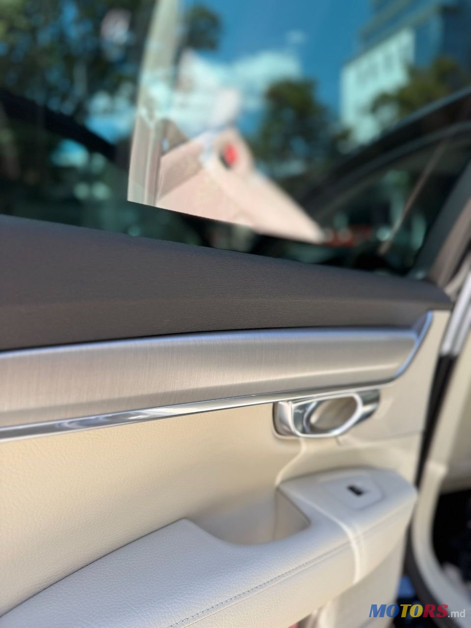 2017' Volvo S90 photo #3