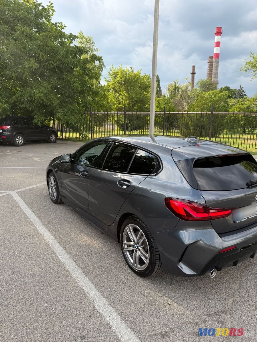 2021' BMW 1 Series photo #6