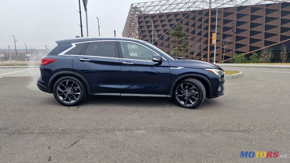 2019' Infiniti QX50 photo #3