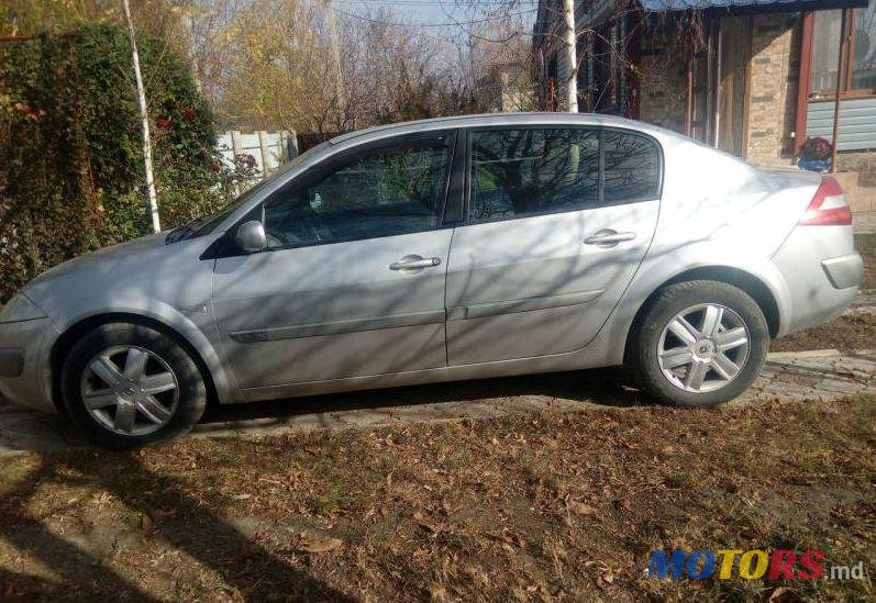 2005' Renault Megane photo #1