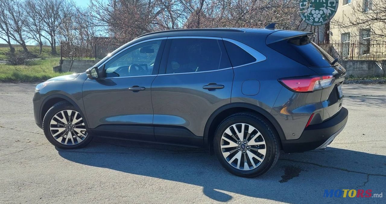 2020' Ford Kuga photo #2