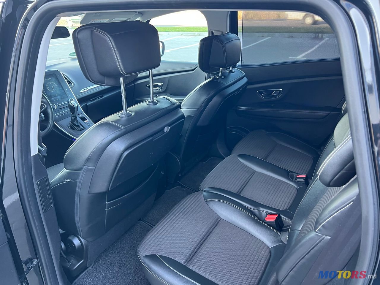 2018' Renault Grand Scenic photo #6