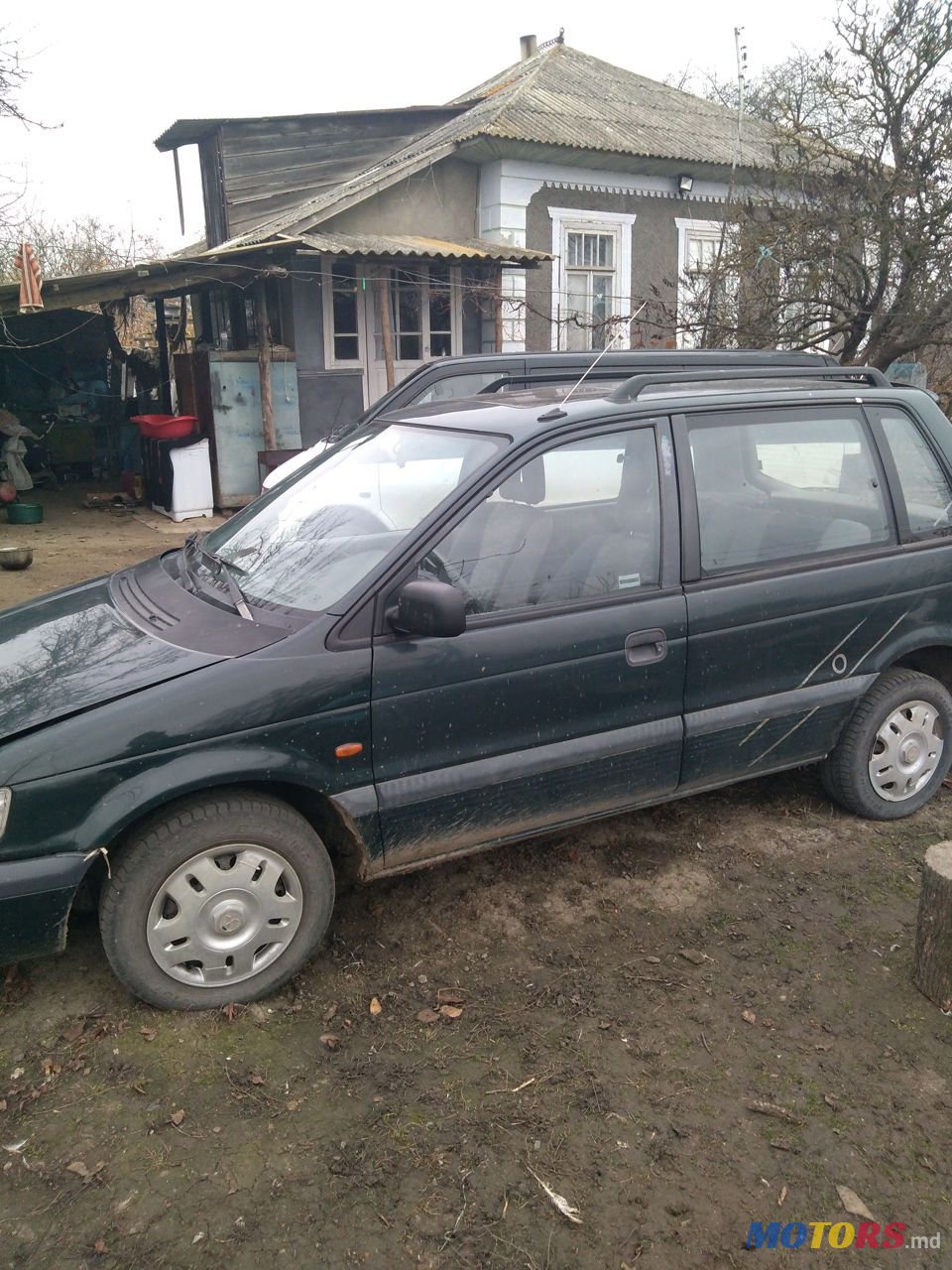 1994' Mitsubishi Space Runner photo #5