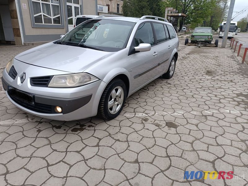 2007' Renault Megane photo #6