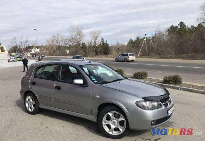 2006' Nissan Primera photo #1