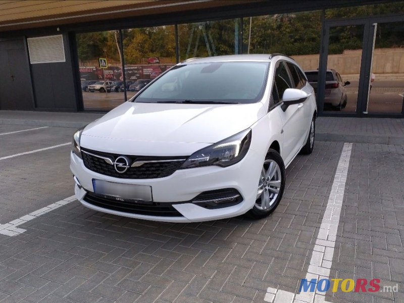 2021' Opel Astra photo #2